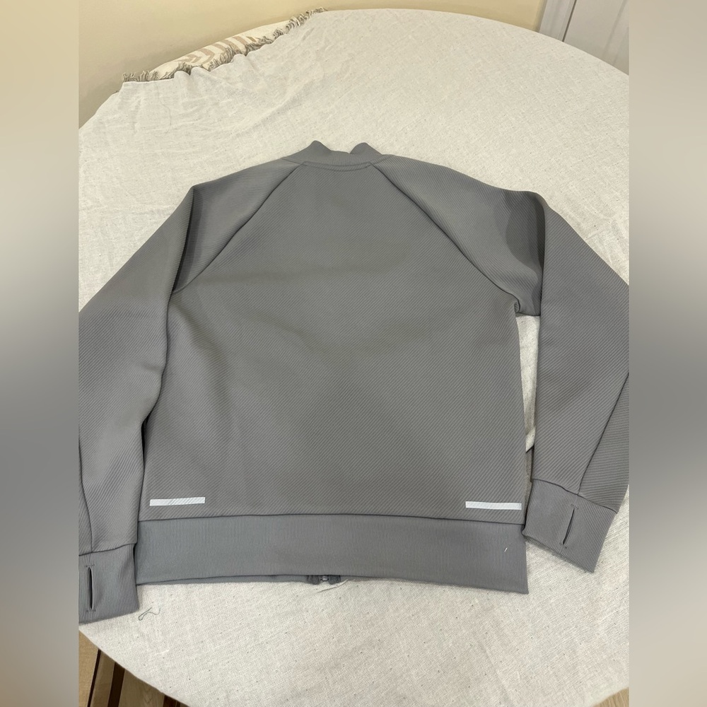 Muji Gray Zip-Up Jacket - Picture 6 of 9